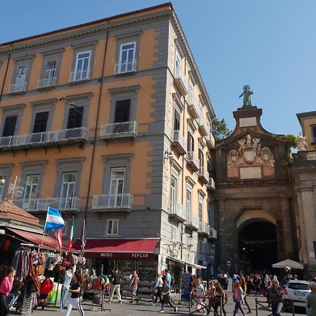 Piazza Dante 22 Apartment Napoli Esterno foto