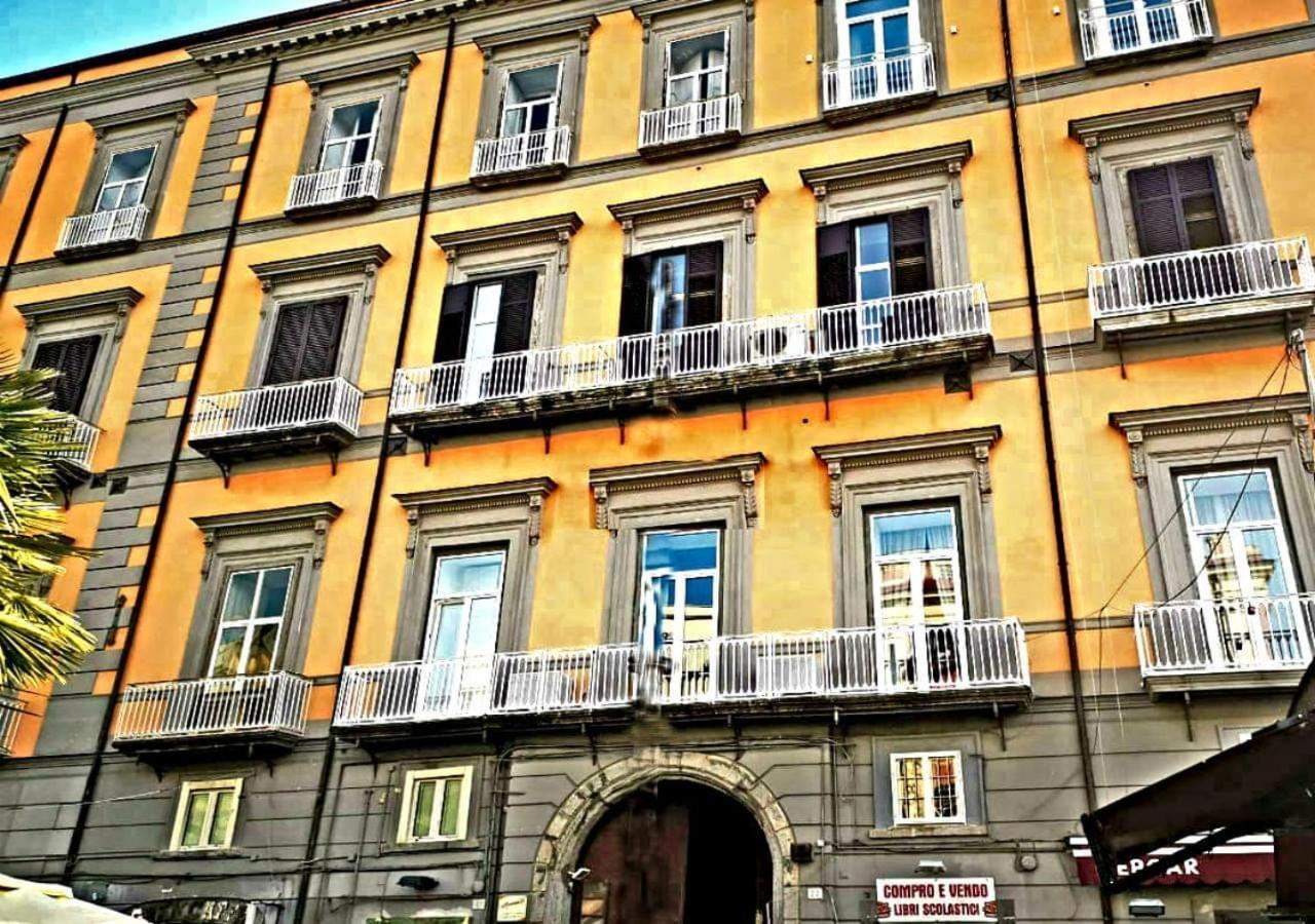 Piazza Dante 22 Apartment Napoli Esterno foto